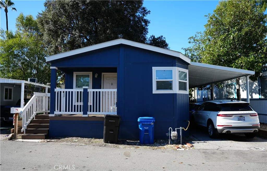 Additional image 3 of 6545 Wilbur Unit 39, Reseda, CA 91335