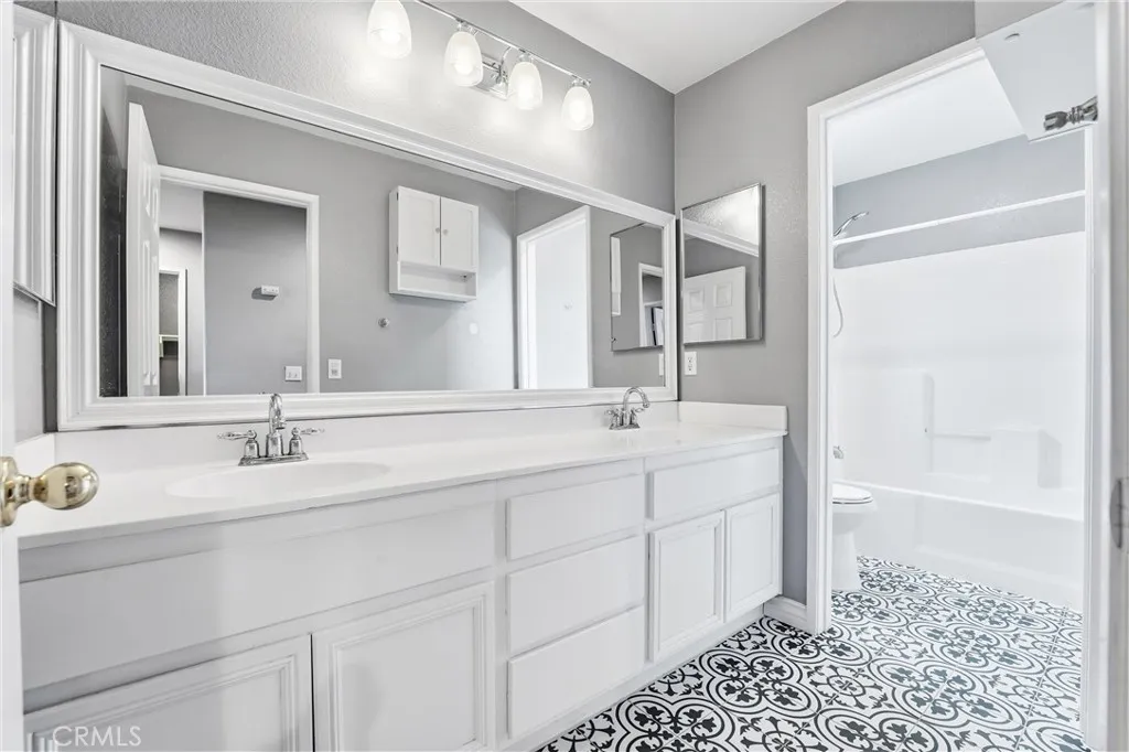 Additional image 46 of 8923 Azalea Springs Road, Oak Hills, CA 92344