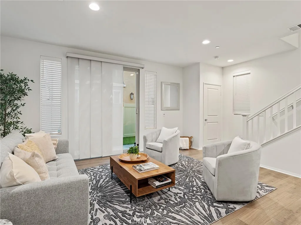 Additional image 75 of 11238 N Mission Heights Drive, Mission Hills (San Fernando), CA 91345