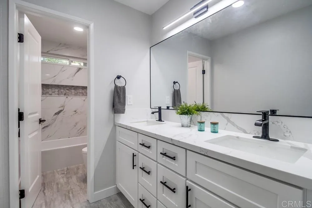 Additional image 107 of 12580 Oaks North Drive, San Diego, CA 92128