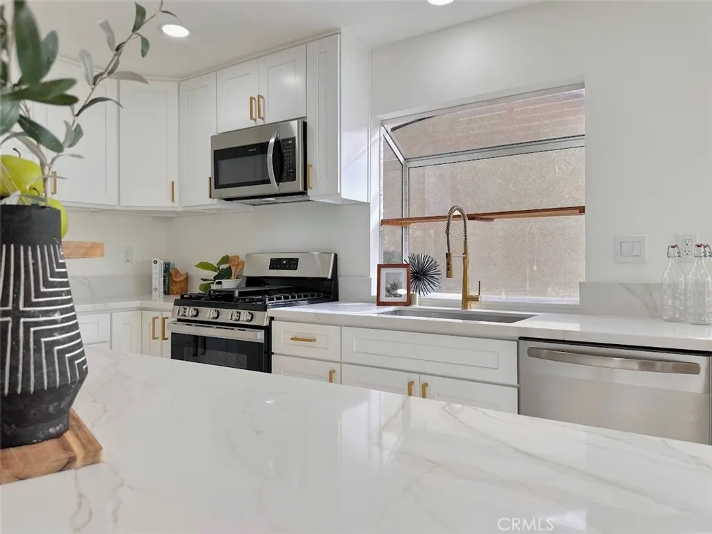 Additional image 6 of 1321 Pleasant Valley Ave, Banning, CA 92220