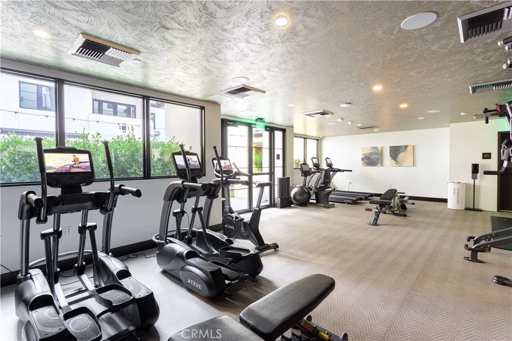 Additional image 76 of 1333 S Orange Grove Avenue Unit 205, Los Angeles, CA 90019