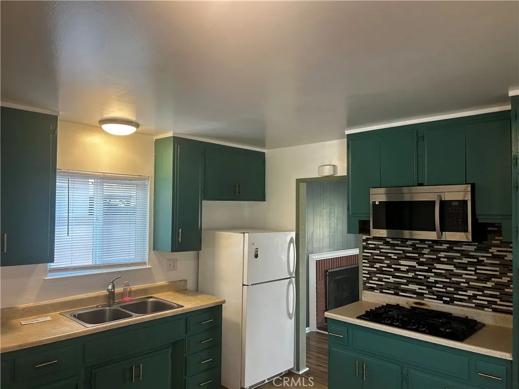 Additional image 11 of 8281 Guilders Dr, Huntington Beach, CA 92647