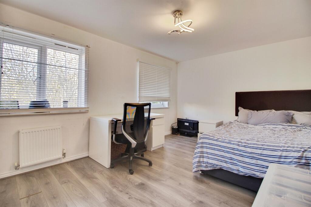 Additional image 11 of Eddington Crescent, WELWYN GARDEN CITY