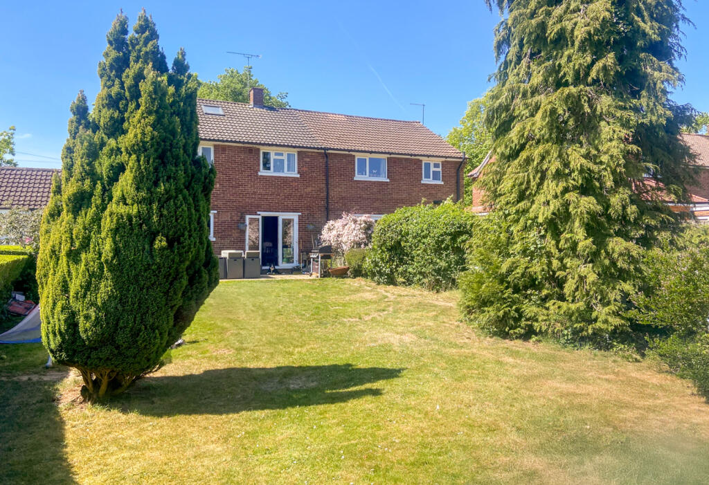 Additional image 4 of High Oaks, St. Albans, Hertfordshire, AL3