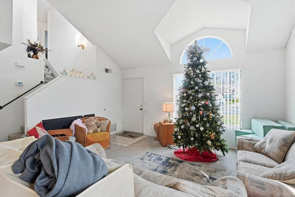 Additional image 40 of 11275 Pinestone Court, San Diego, CA 92128