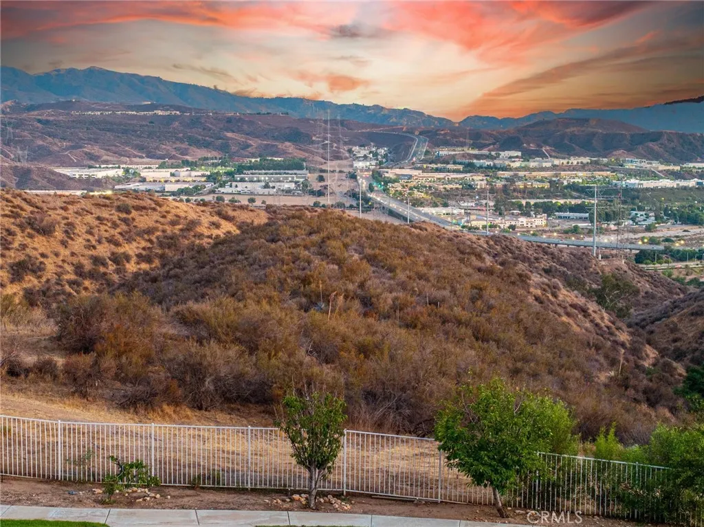 Additional image 140 of 27550 Alta Knoll Dr, Saugus, CA 91350