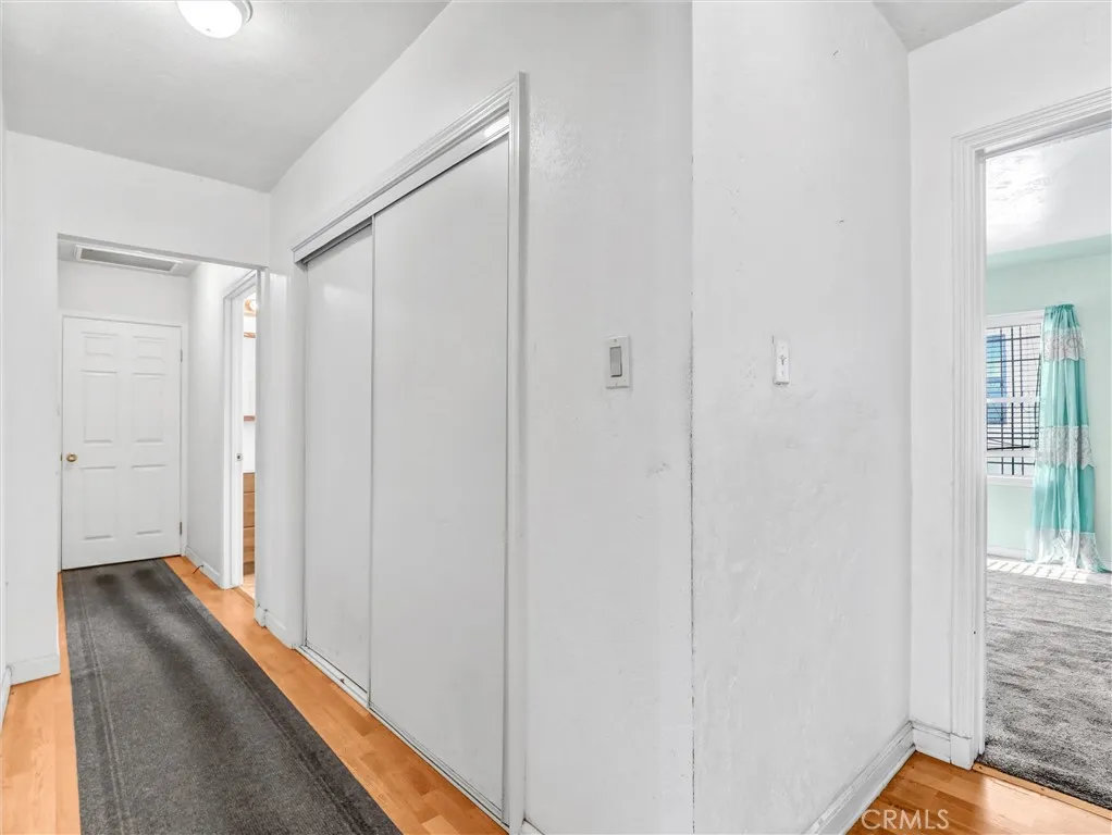 Additional image 76 of 3630 W 61st St, Los Angeles, CA 90043