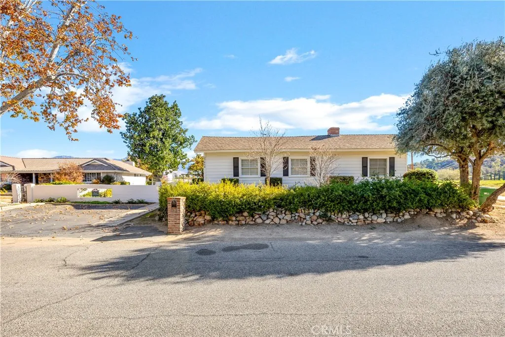 Additional image 3 of 27454 Hemet St, Hemet, CA 92544