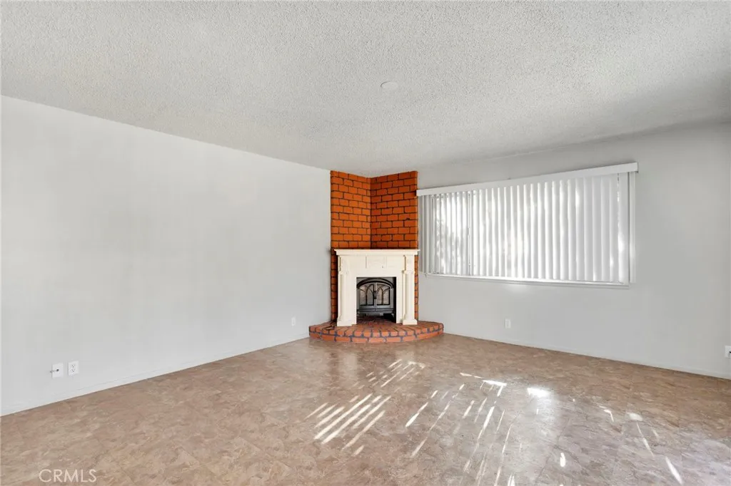 Additional image 57 of 16257 Avalon Ave, Victorville, CA 92395