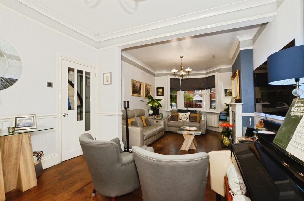 Additional image 17 of Cornwall Road, Harpenden