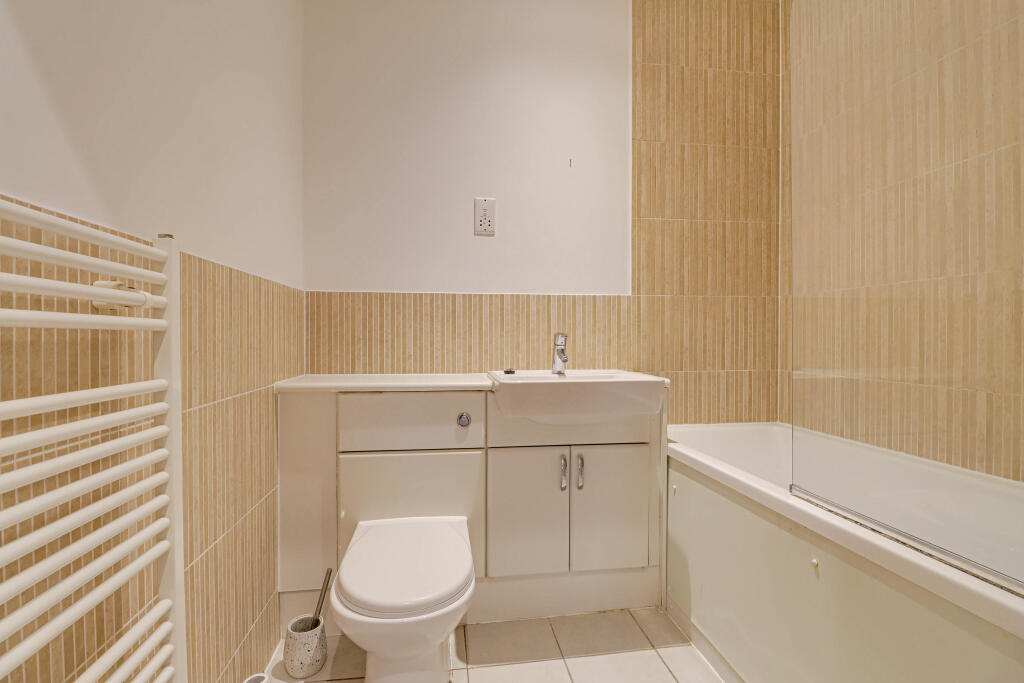 Additional image 6 of The Uplands, Bricket Wood, St. Albans, AL2