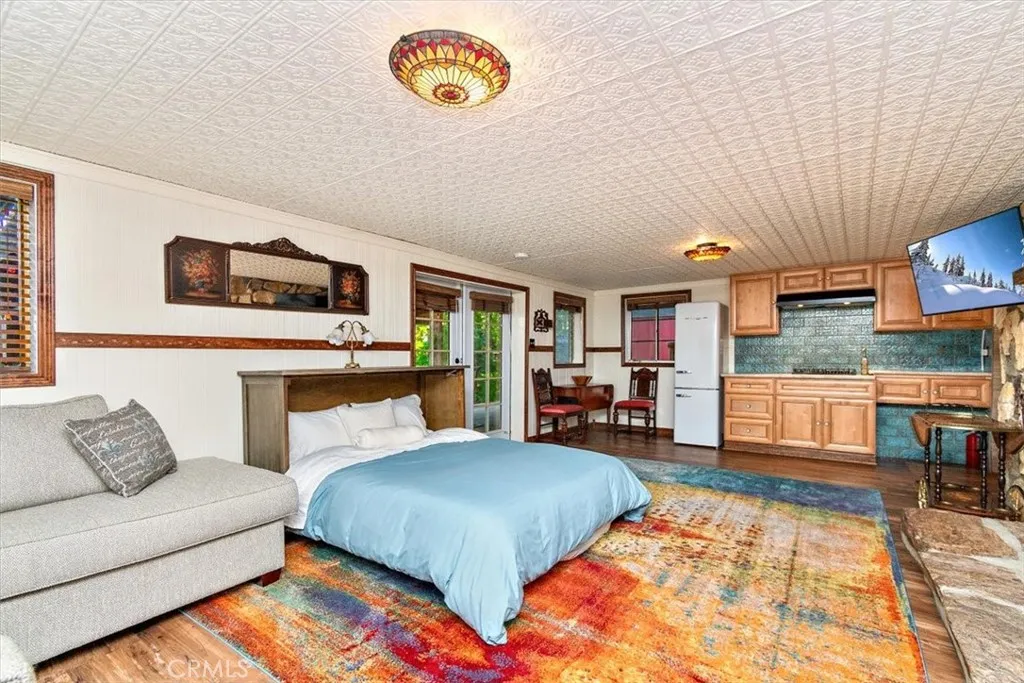 Additional image 39 of 329 Summit Road, Lake Arrowhead, CA 92352