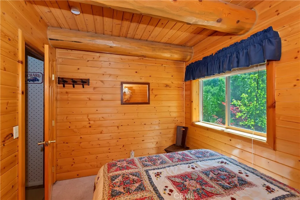 Additional image 19 of 29729 Katharine Way, Cedar Glen, CA 92321