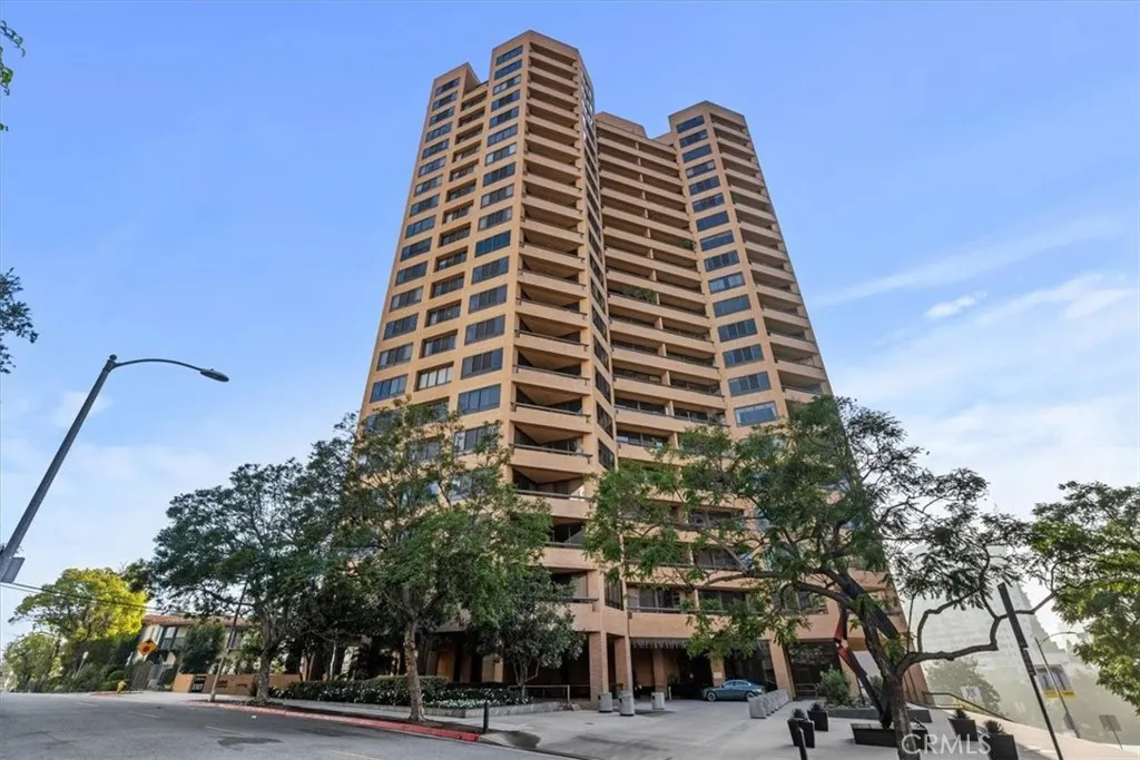 Additional image 30 of 10430 Wilshire Boulevard Unit 1903, Los Angeles, CA 90024