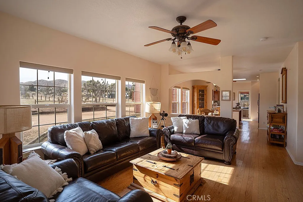 Additional image 49 of 2995 Ox Yoke Rd, Pioneertown, CA 92268