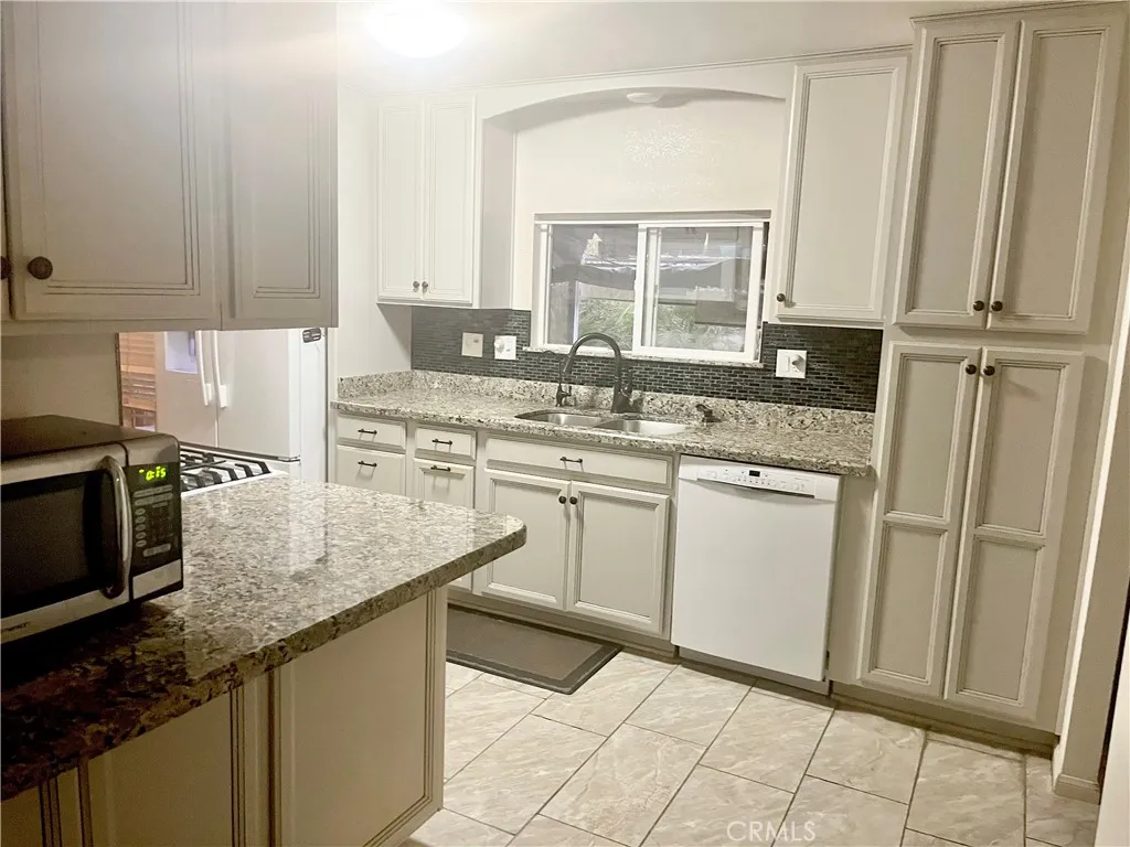 Additional image 4 of 30865 Allen Avenue, Homeland, CA 92548