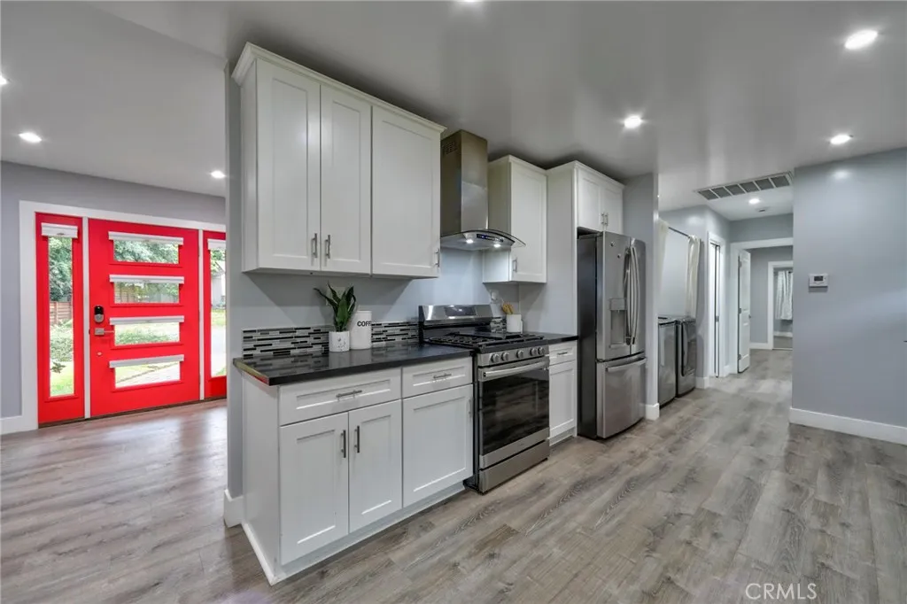 Additional image 58 of 3212 W Valley Heart Drive, Burbank, CA 91505