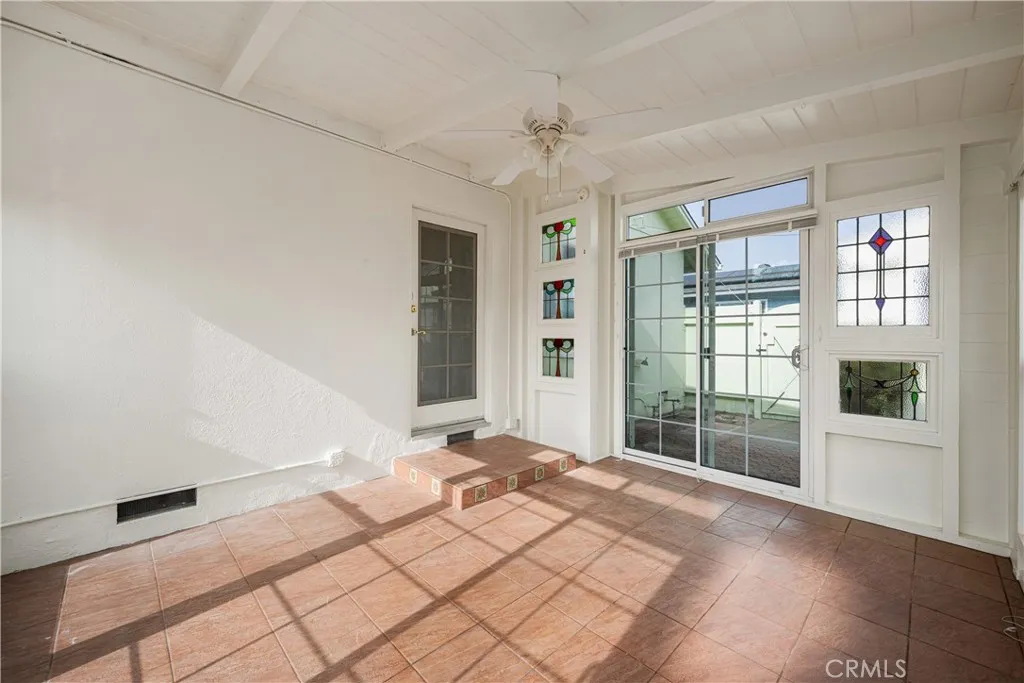 Additional image 110 of 3022 Heather Rd, Long Beach, CA 90808