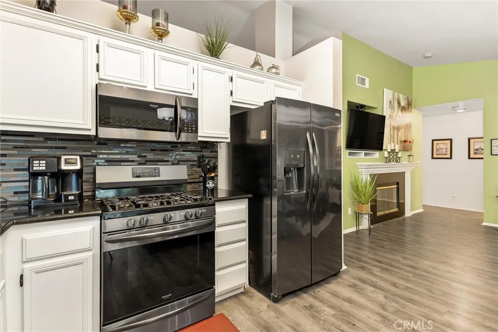 Additional image 13 of 2165 Mintzer St, Colton, CA 92324