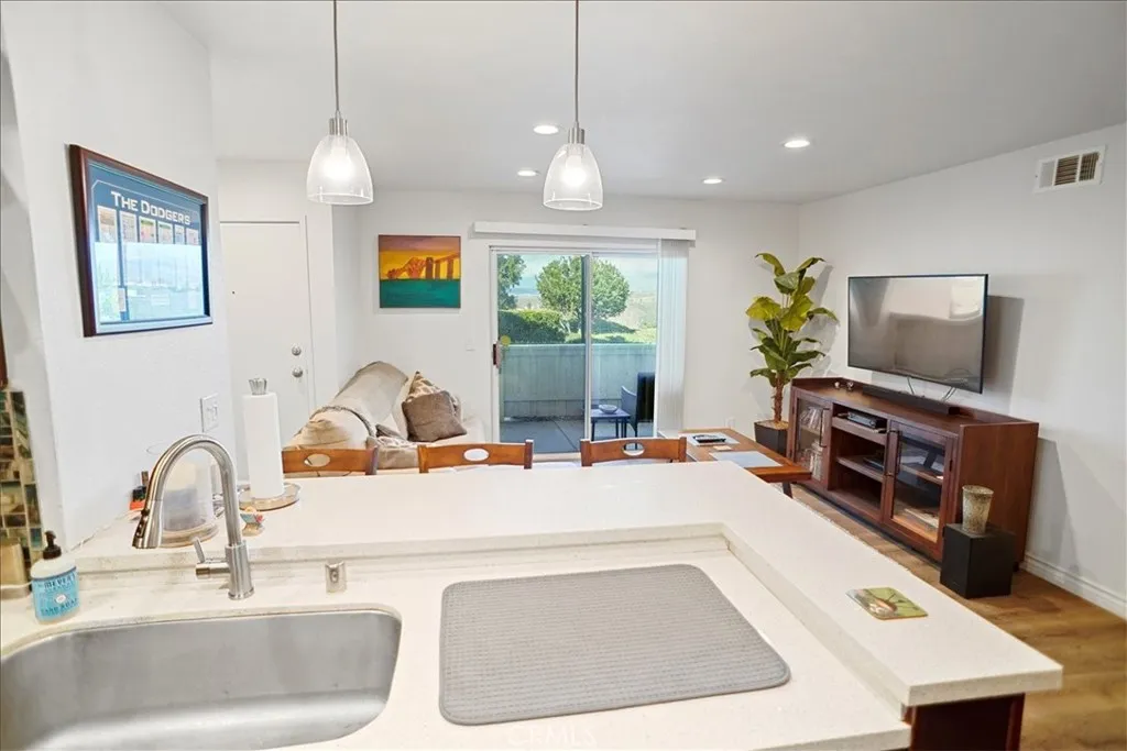 Additional image 5 of 24439 Leonard Tree Ln Unit 102, Newhall, CA 91321