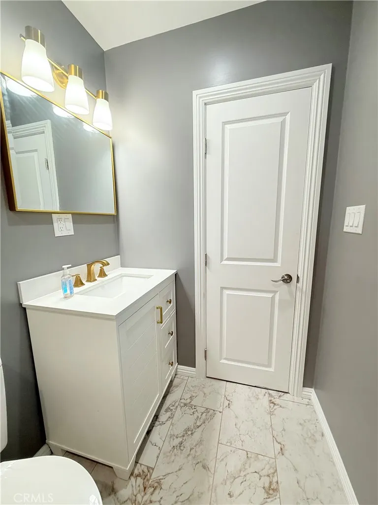 Additional image 46 of 838 E 99th St, Los Angeles, CA 90002