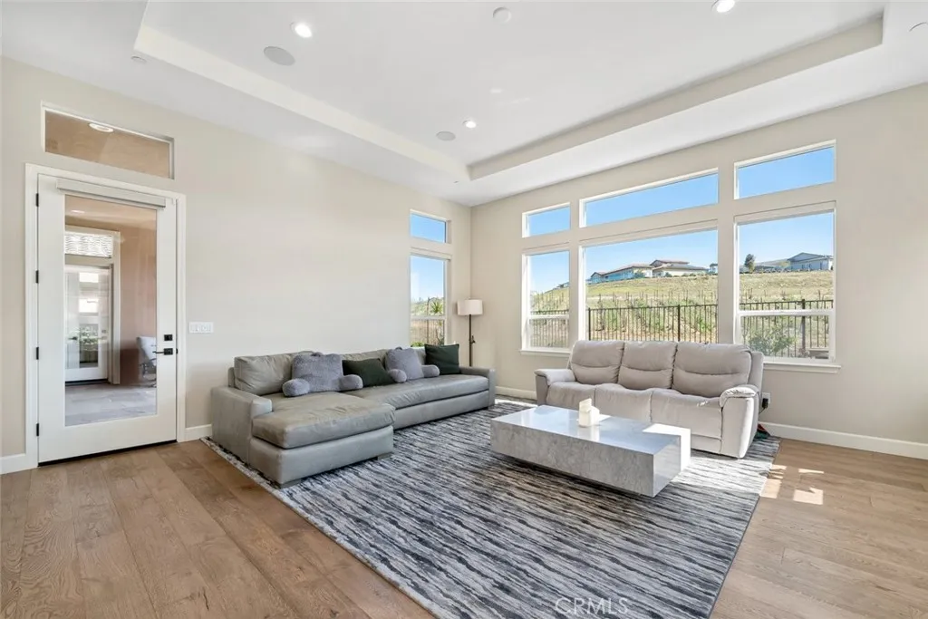 Additional image 9 of 981 Trail View Pl, Nipomo, CA 93444