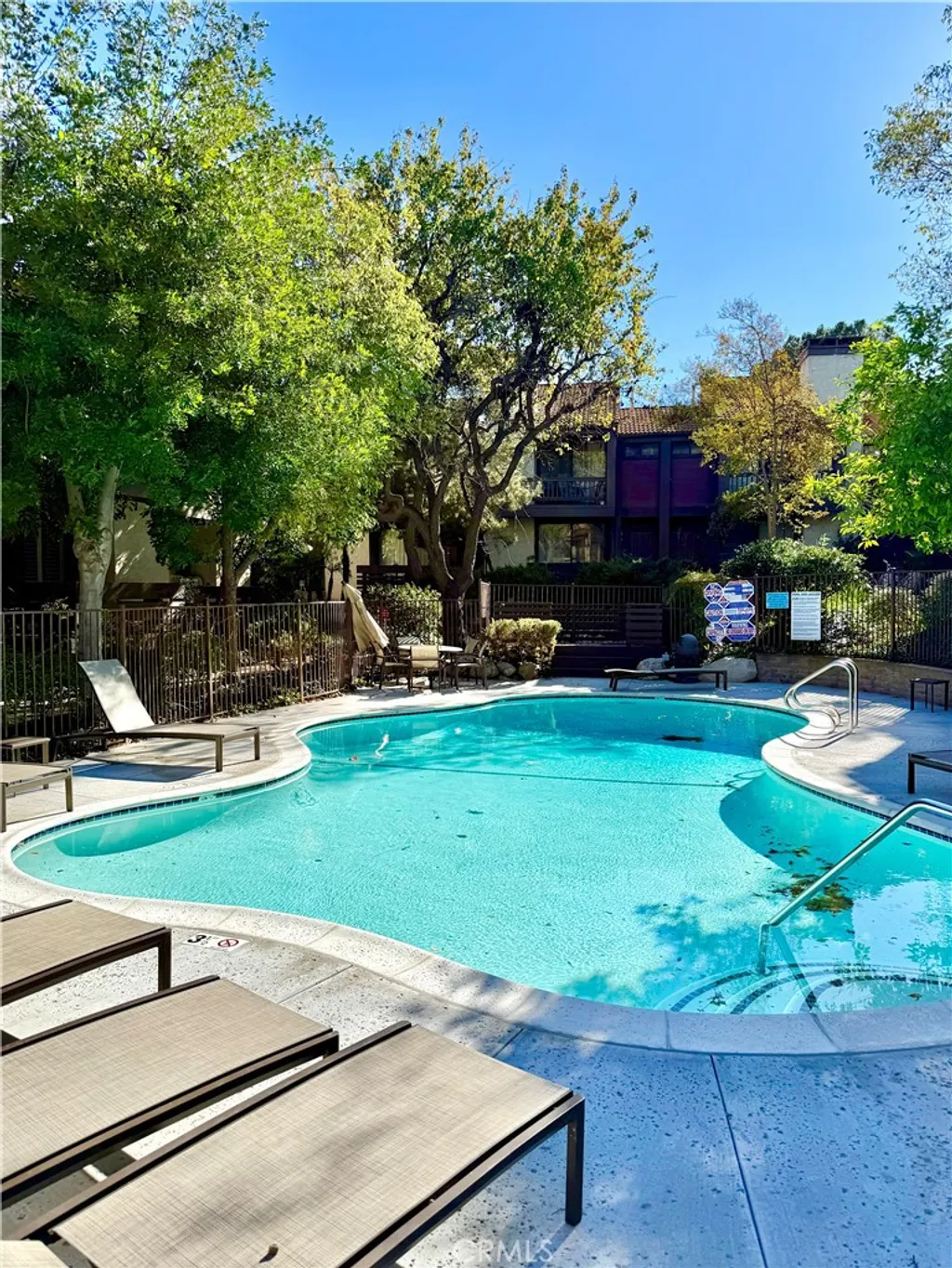 Additional image 3 of 21930 Marylee St Unit 98, Woodland Hills, CA 91367