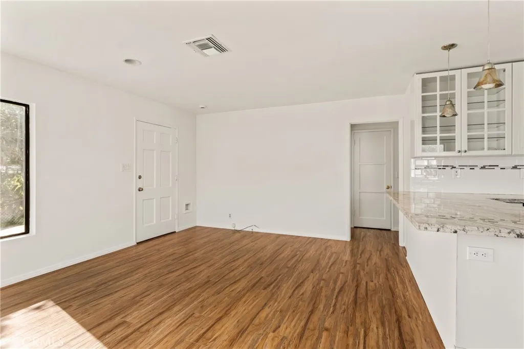 Additional image 6 of 531 N Niagara St, Burbank, CA 91505