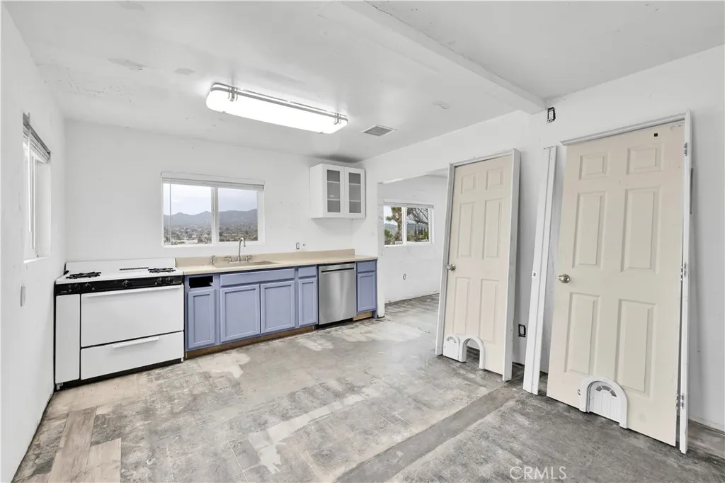 Additional image 8 of 7124 Wall Street, Yucca Valley, CA 92284