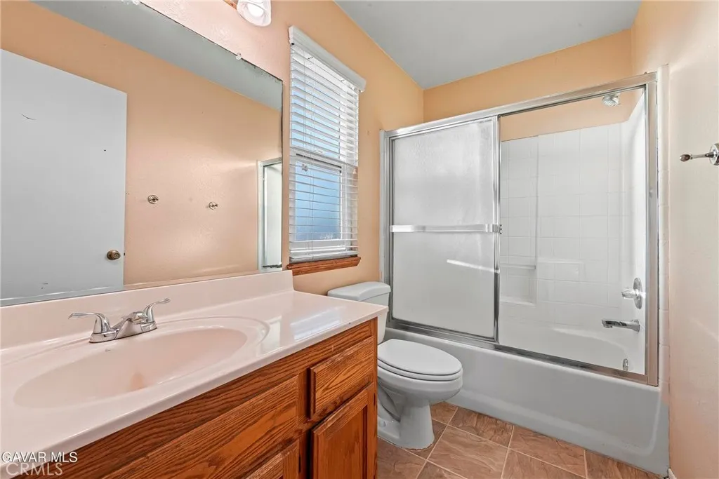 Additional image 54 of 43637 Rembrandt St, Lancaster, CA 93535