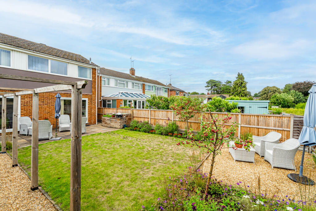 Additional image 4 of Gibbons Close, Sandridge, St. Albans, Hertfordshire, AL4