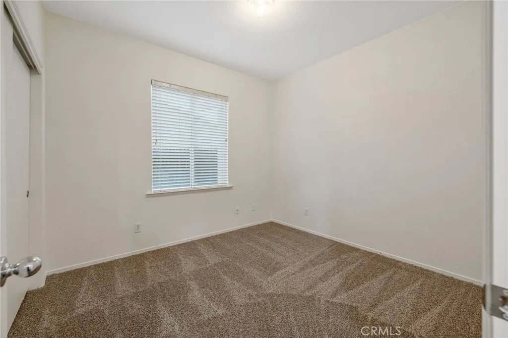 Additional image 80 of 3232 N Zion Cir, Hanford, CA 93230