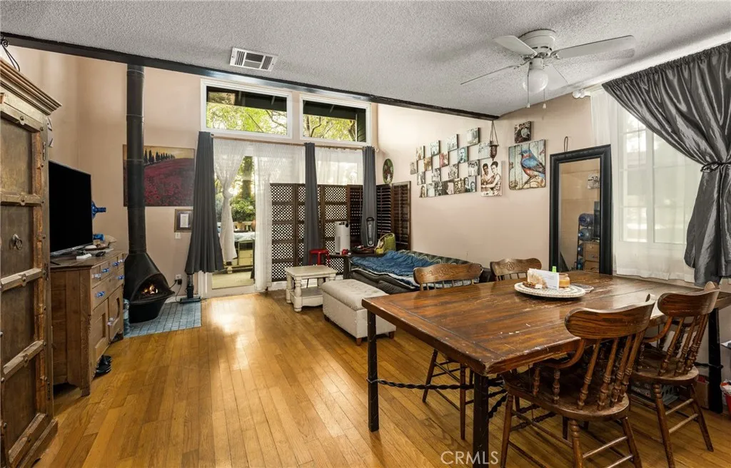 Additional image 4 of 25287 Pine Creek Lane, Wilmington, CA 90744