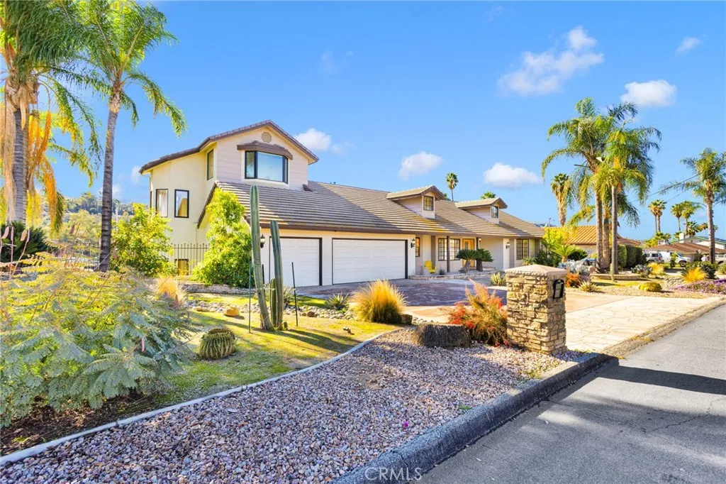 Additional image 3 of 42125 Crest Drive, Hemet, CA 92544