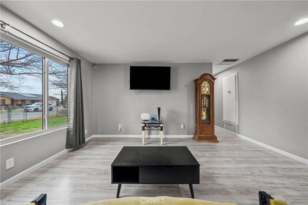 Additional image 10 of 40258 168th Street E, Palmdale, CA 93591