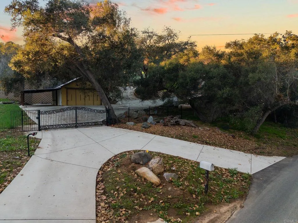 Additional image 95 of 901 S Live Oak Park Road, Fallbrook, CA 92028