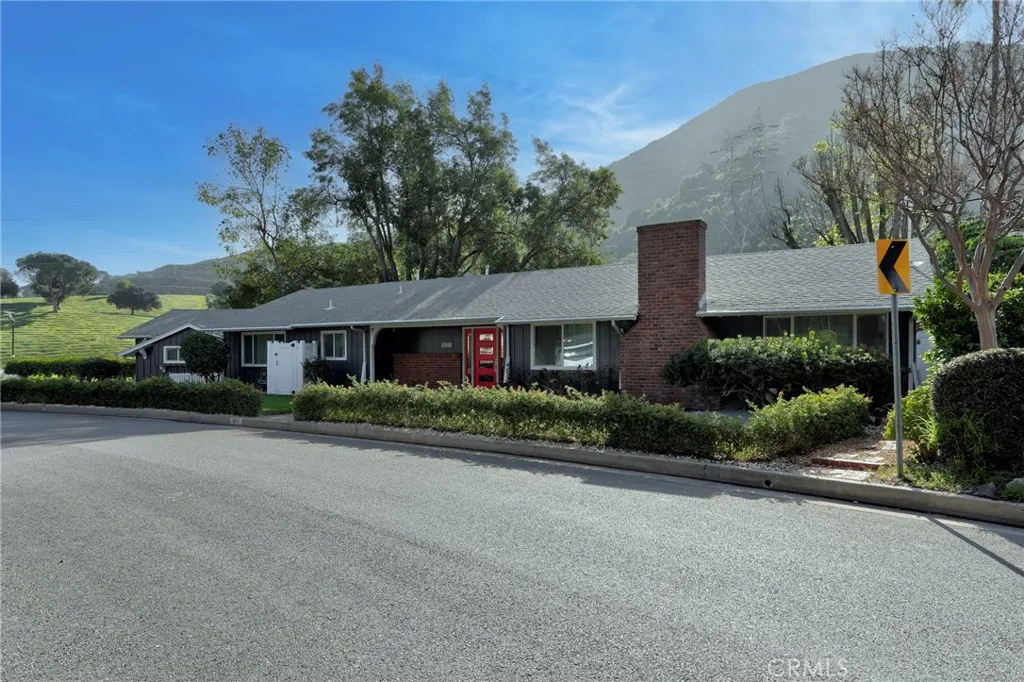 Additional image 86 of 3212 W Valley Heart Drive, Burbank, CA 91505