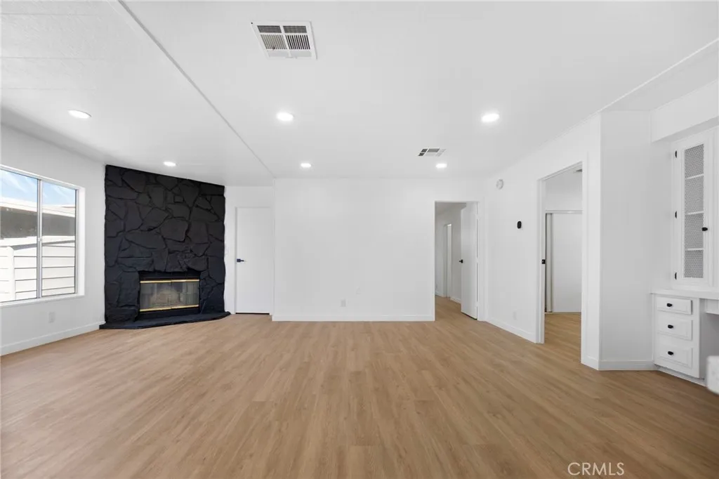 Additional image 21 of 11730 Whittier Boulevard Unit 55, Whittier, CA 90601