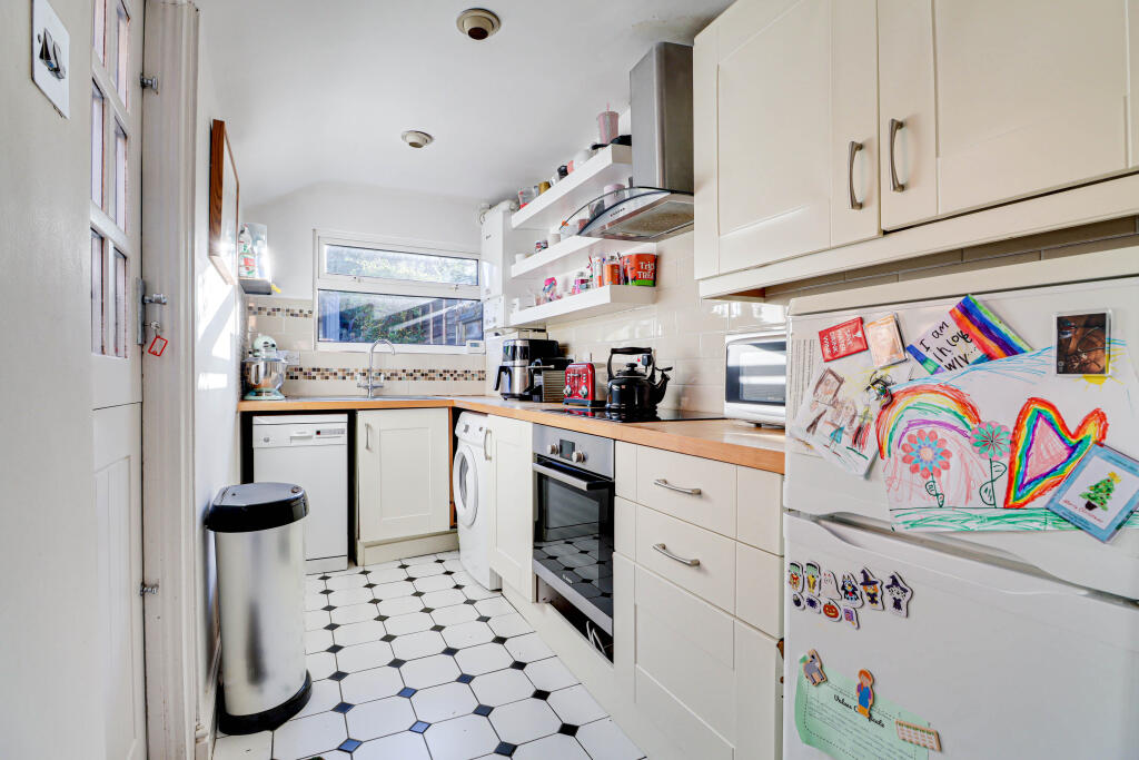 Additional image 5 of Bernard Street, St. Albans, Hertfordshire, AL3