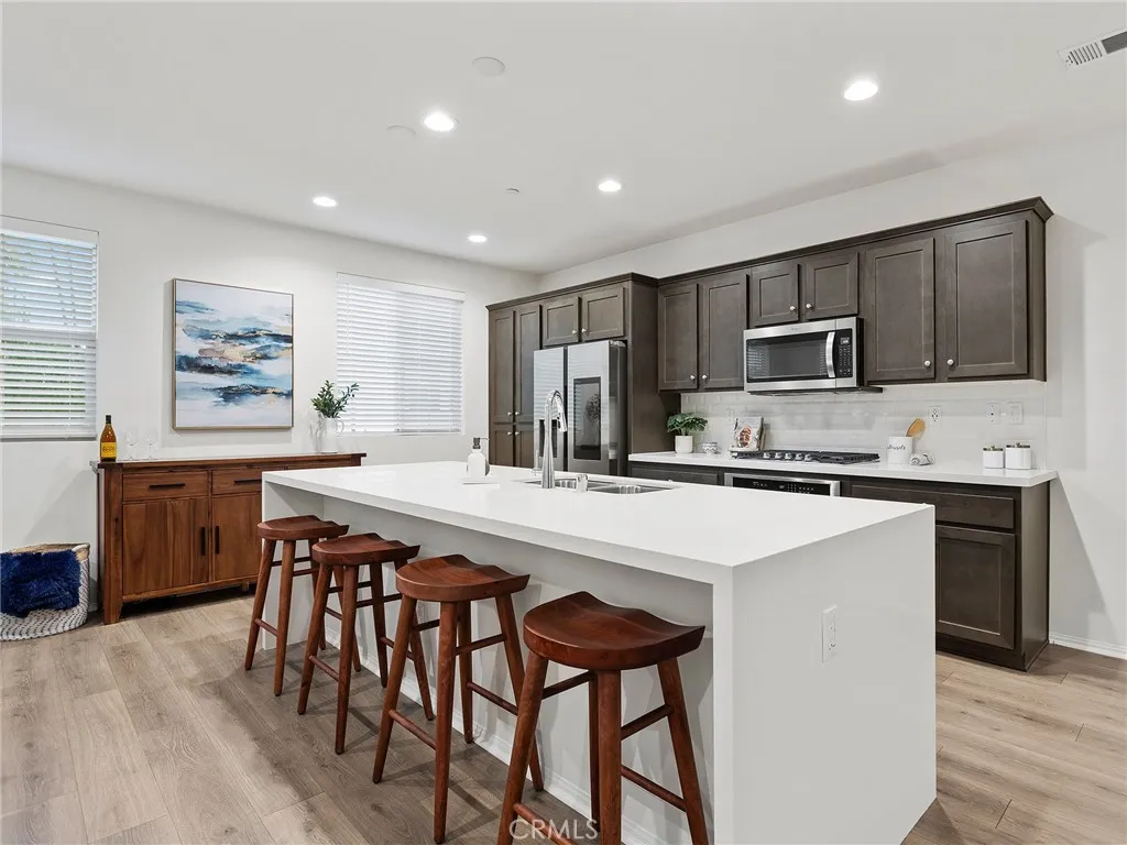 Additional image 5 of 11238 N Mission Heights Drive, Mission Hills (San Fernando), CA 91345