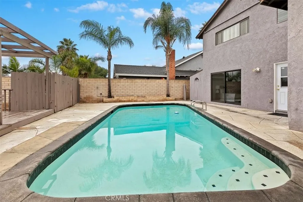 Additional image 115 of 1450 Mariposa Drive, Corona, CA 92879