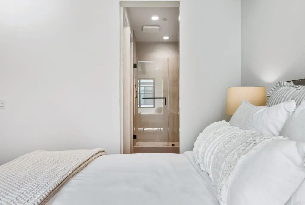 Additional image 21 of 1400 Anacona Place Unit 105, Encinitas, CA 92024