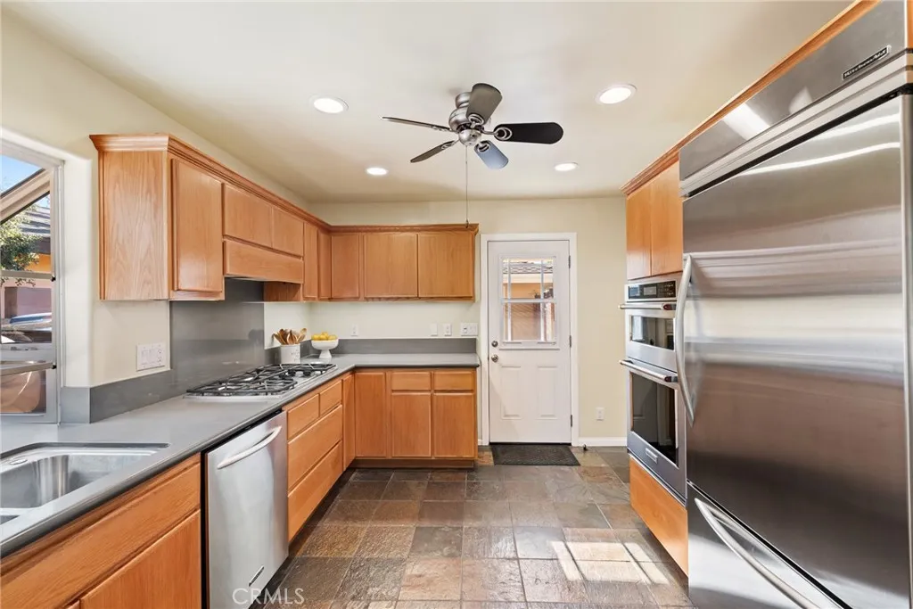 Additional image 11 of 1116 W 21st Street, Santa Ana, CA 92706