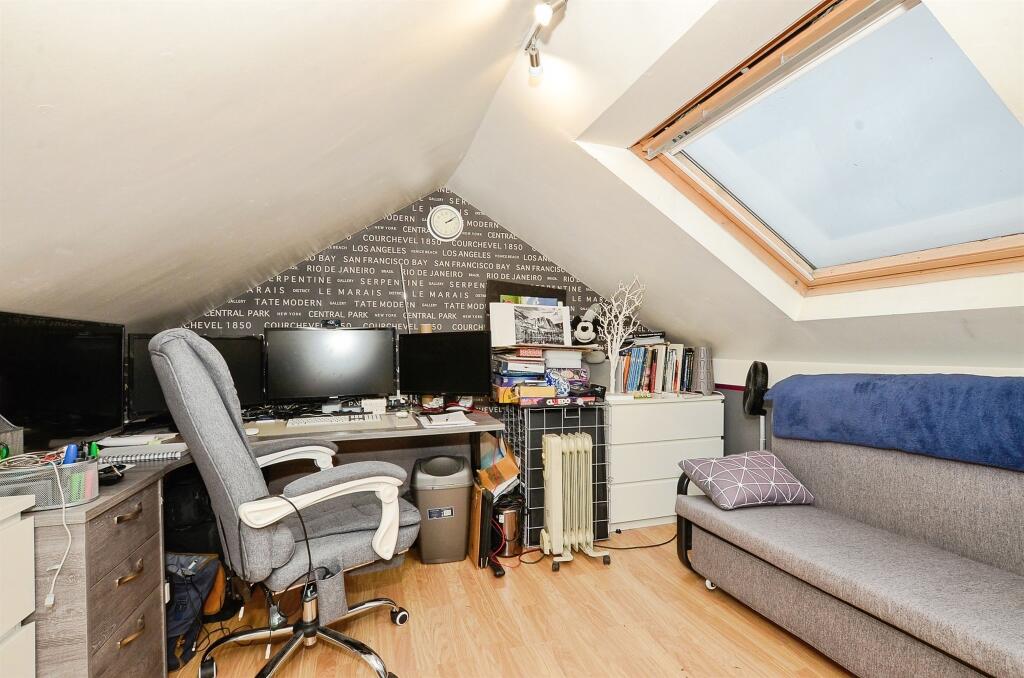 Additional image 6 of Cornwall Road, Harpenden