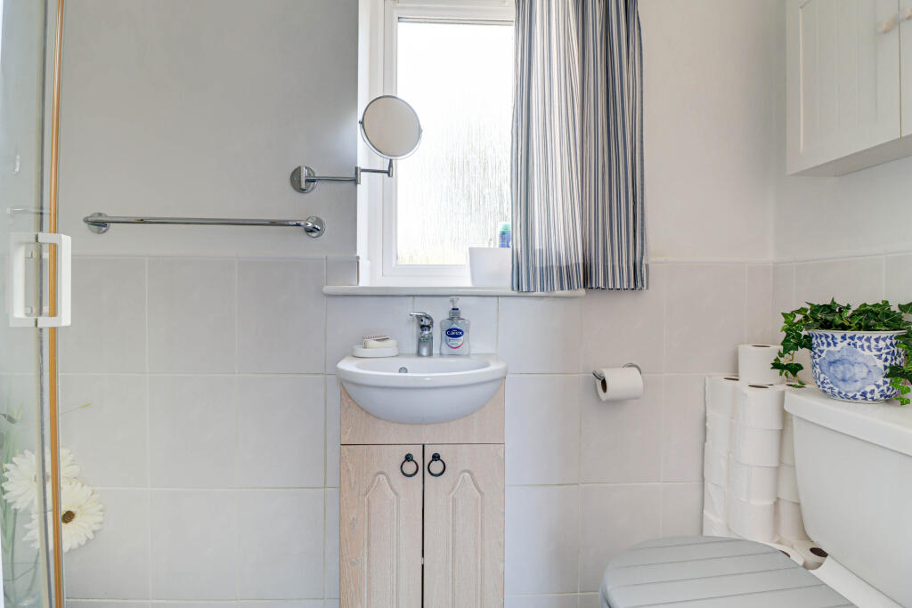 Additional image 9 of Cranbourne Drive, Harpenden, AL5