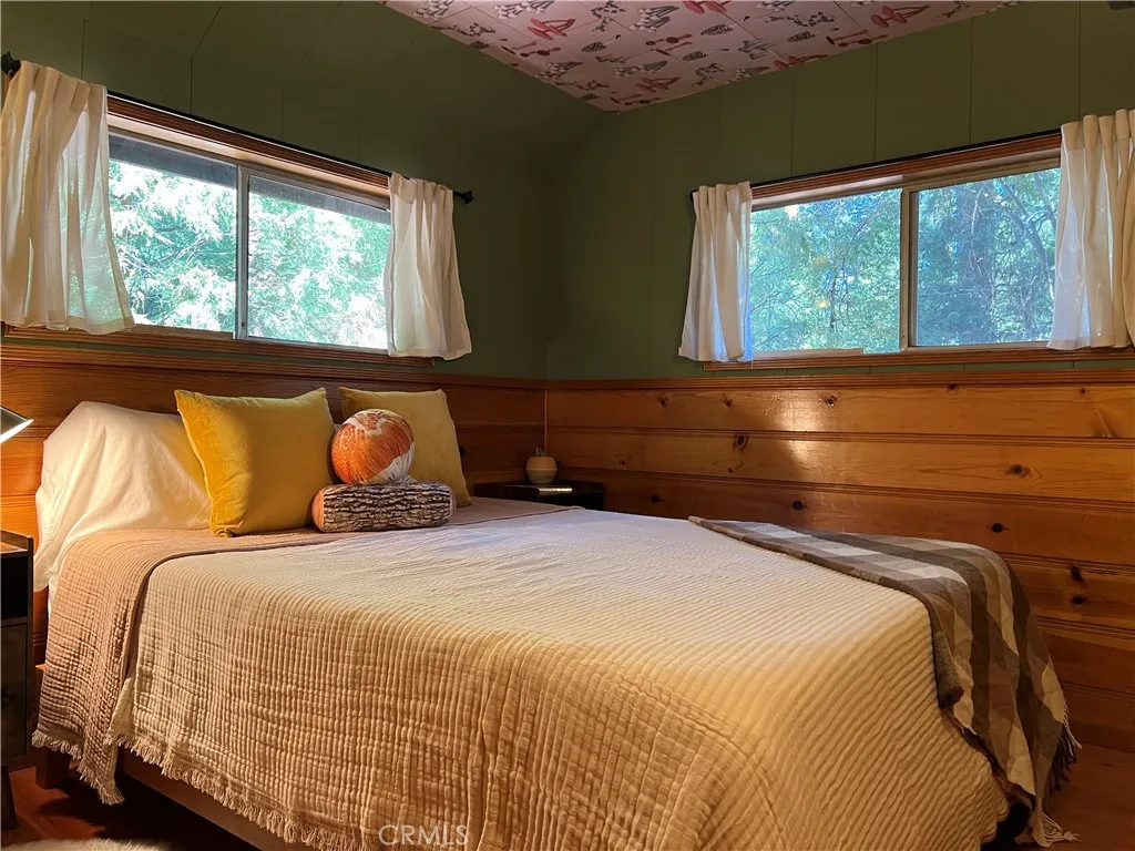 Additional image 20 of 23348 Outlook Ln, Crestline, CA 92325