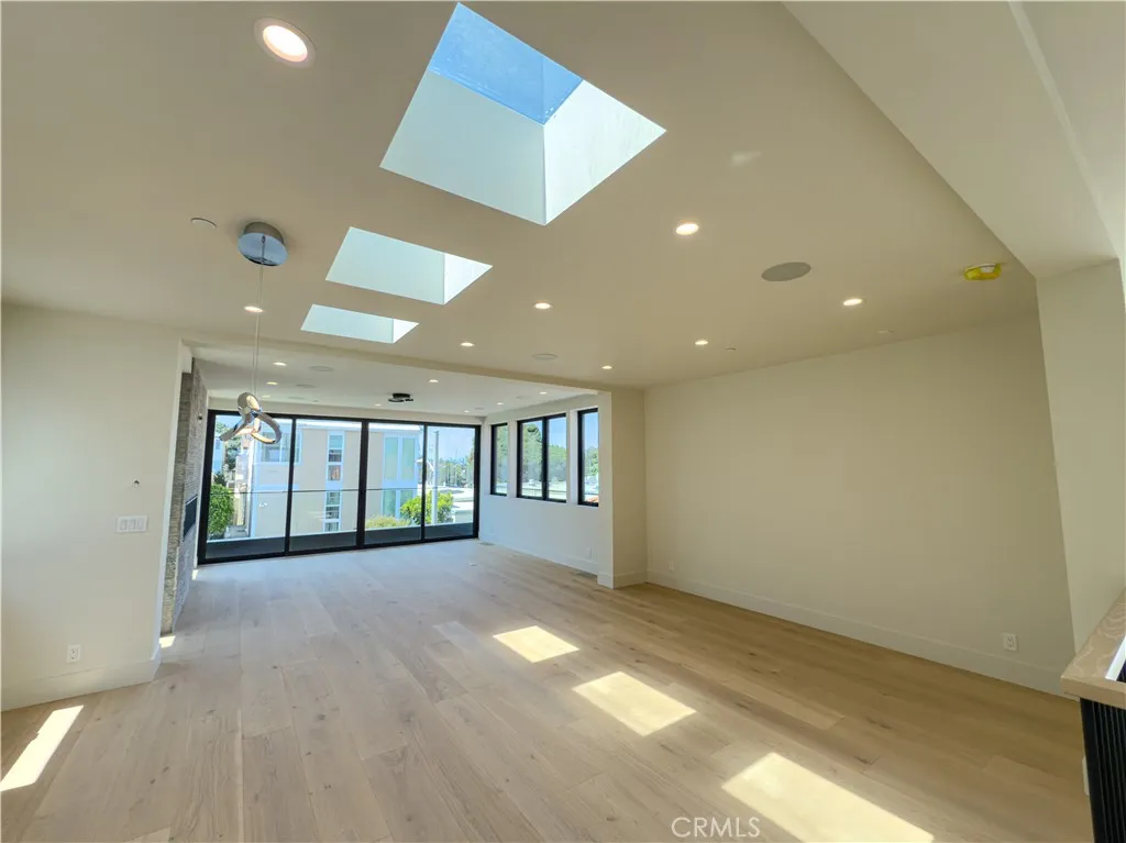 Additional image 32 of 404 16th Street, Manhattan Beach, CA 90266