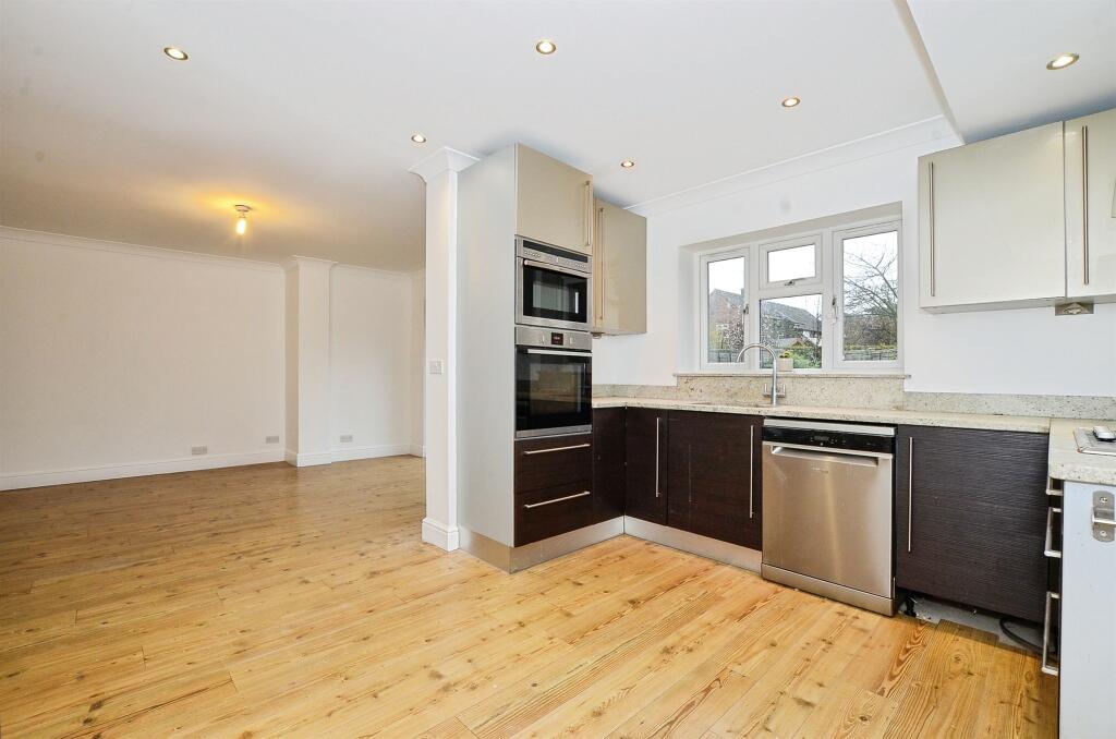 Additional image 5 of Crabtree Lane, Harpenden