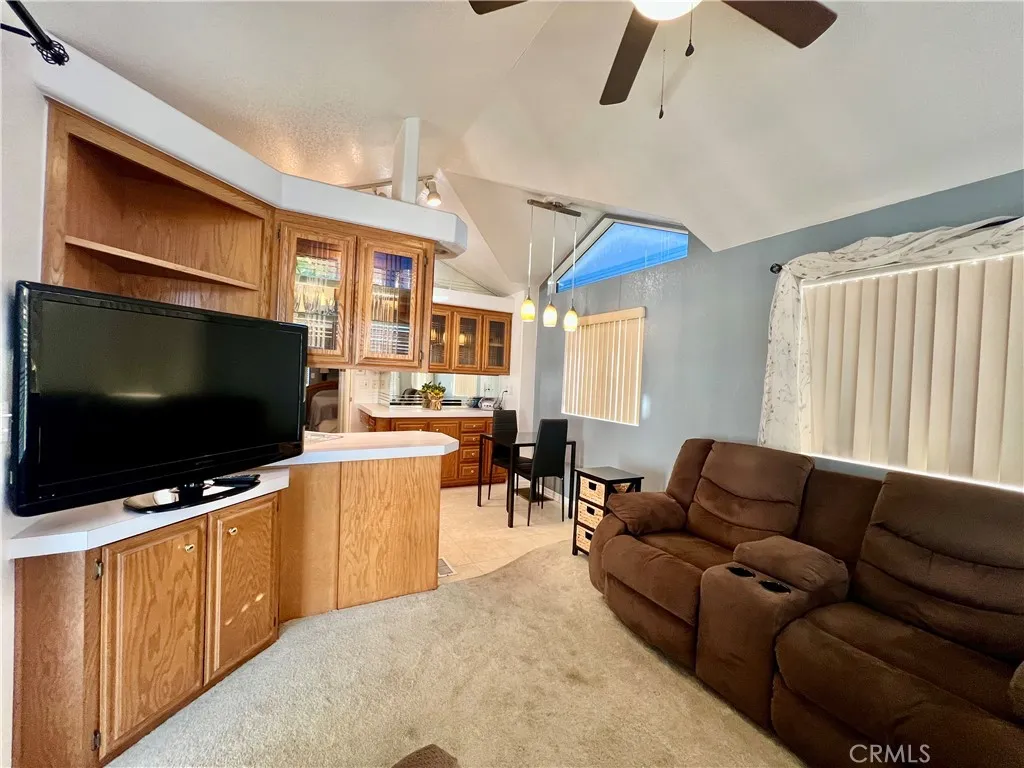 Additional image 5 of 1295 S Cawston Ave Unit 271, Hemet, CA 92545